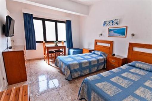 фото отеля Hotel Apartamento Bajamar