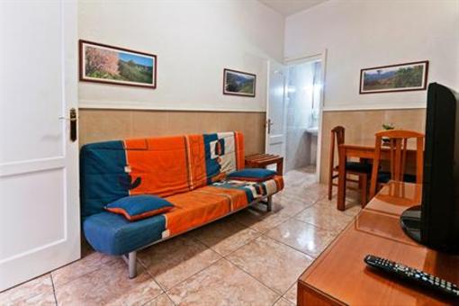 фото отеля Hotel Apartamento Bajamar