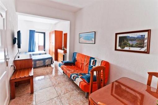 фото отеля Hotel Apartamento Bajamar