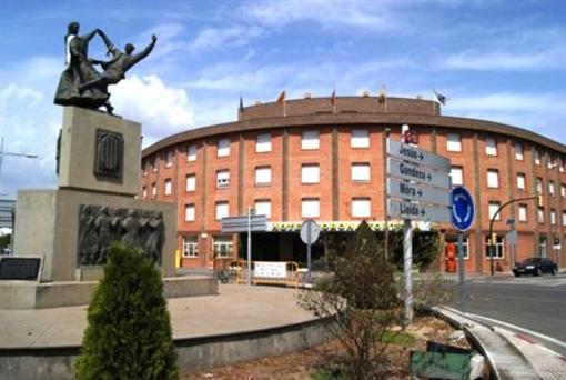 фото отеля Apartaments Corona Tortosa
