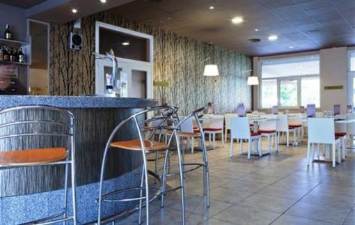фото отеля Apartaments Corona Tortosa