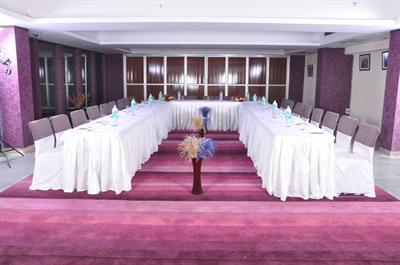 фото отеля Parkside Zebra Corporate Suites