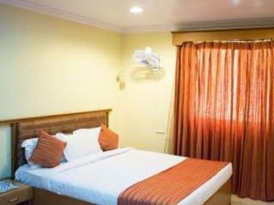 фото отеля Hotel Marjan International