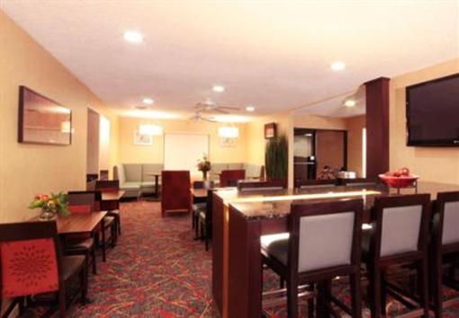 фото отеля Residence Inn Omaha