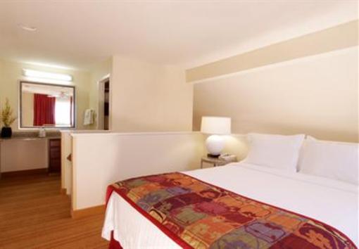 фото отеля Residence Inn Omaha