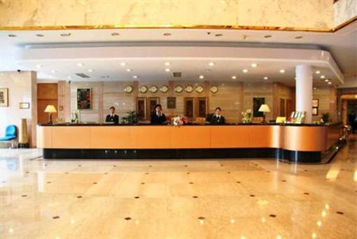 фото отеля Xiamen Huaqiao Hotel
