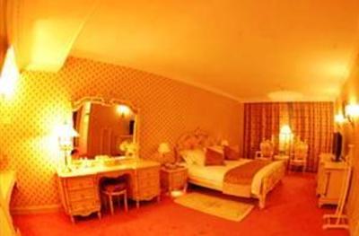 фото отеля Xiamen Huaqiao Hotel