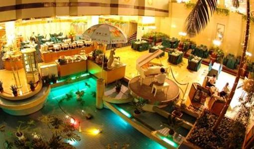 фото отеля Xiamen Huaqiao Hotel