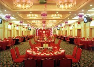 фото отеля Xiamen Huaqiao Hotel