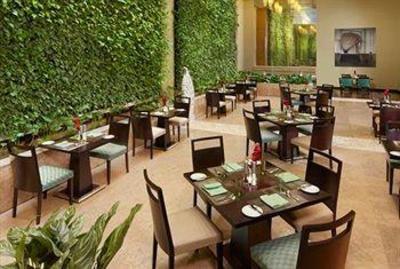 фото отеля ITC Royal Gardenia