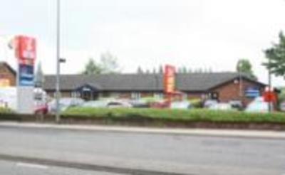 фото отеля Travelodge Knutsford M6