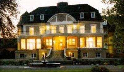 фото отеля Hotel Schloss Teutschenthal
