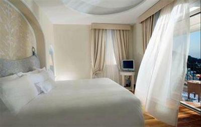 фото отеля Capri Tiberio Palace