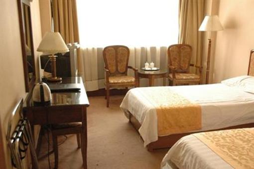 фото отеля Zhun Ga Er Hotel