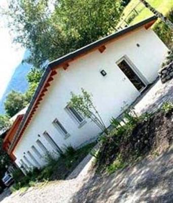 фото отеля Hotel Bauernhof Hof Schmeli Brig