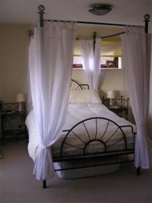 фото отеля Taumata Guest House Frome