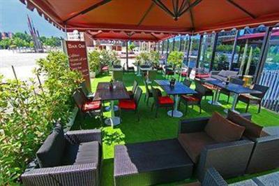 фото отеля Grand Hotel Barone Di Sassj