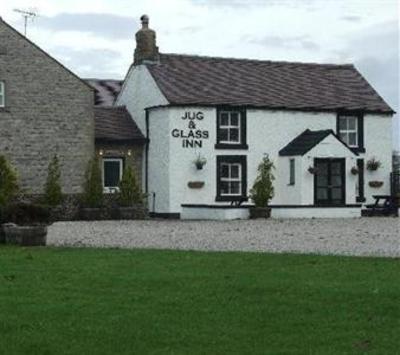 фото отеля The Jug and Glass Inn Buxton