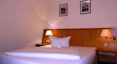 фото отеля Hotel Zur Post Spremberg