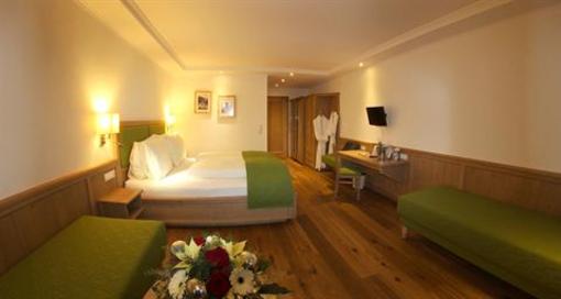 фото отеля Hotel Jaegerhof Zams