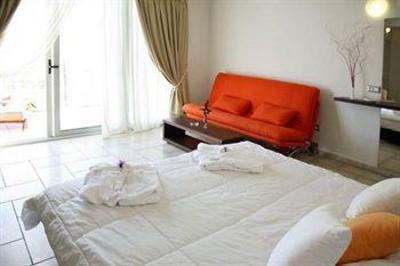 фото отеля Antinea Suites & Spa Hotel Kamari