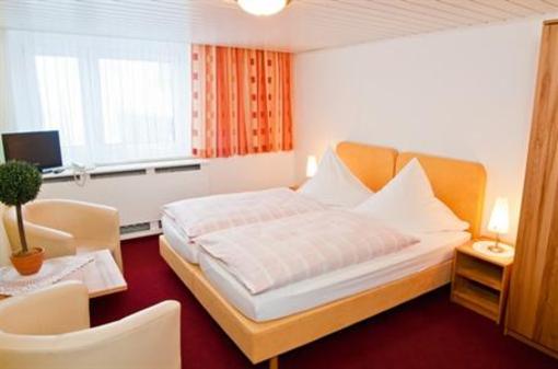 фото отеля Hotel Nussknackerbaude