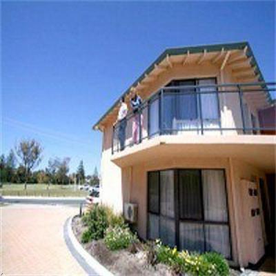 фото отеля Quality Resort Sorrento Beach