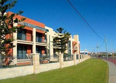 фото отеля Quality Resort Sorrento Beach