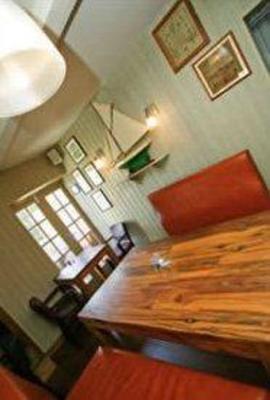 фото отеля Fleur Du Jardin Hotel Castel Guernsey