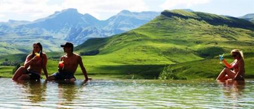 фото отеля Bushmans Nek Berg & Trout Resort