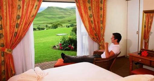 фото отеля Bushmans Nek Berg & Trout Resort