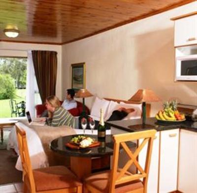 фото отеля Bushmans Nek Berg & Trout Resort