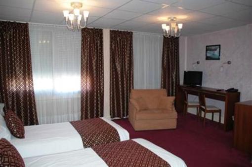 фото отеля Hotel Le Divona