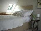 фото отеля Fox House Bed and Breakfast Burford