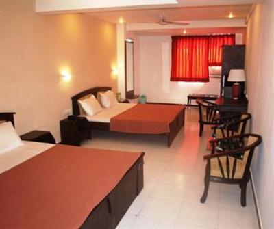 фото отеля Hotel Maan Residency