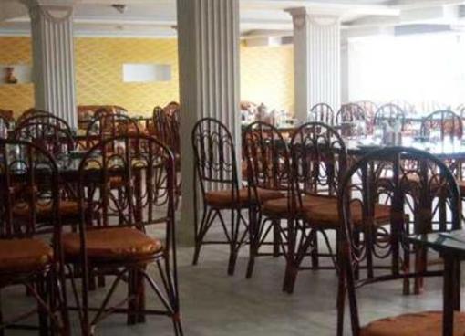 фото отеля Hotel Maan Residency
