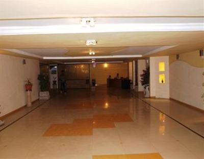 фото отеля Hotel Maan Residency
