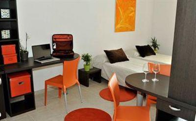 фото отеля Park and Suites - Thonon-les-Bains