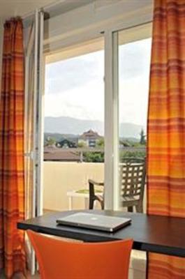 фото отеля Park and Suites - Thonon-les-Bains