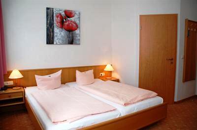 фото отеля Hotel Goldner Anker Bad Elster