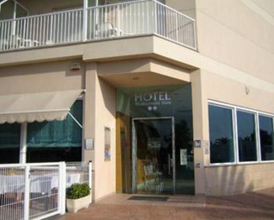 фото отеля Hotel Mediterrani Blau