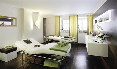 фото отеля Hotel Reutemann und Seegarten