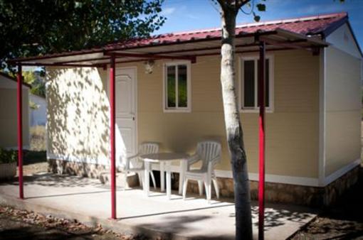 фото отеля Camping & Bungalowpark Isabena