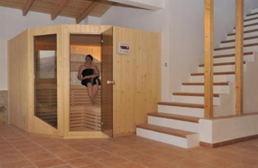 фото отеля Camping & Bungalowpark Isabena