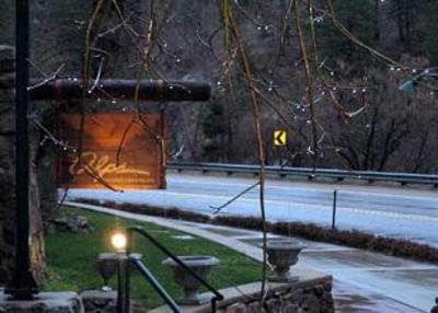 фото отеля Alps Boulder Canyon Inn