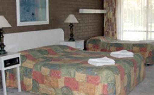 фото отеля Country Inn Cobram Barooga Golf Club Motel