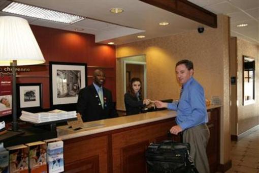 фото отеля Hampton Inn Cheyenne