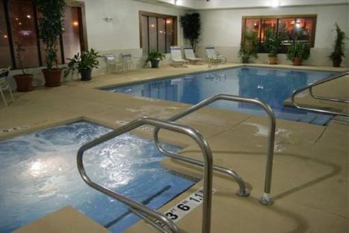фото отеля Hampton Inn Cheyenne