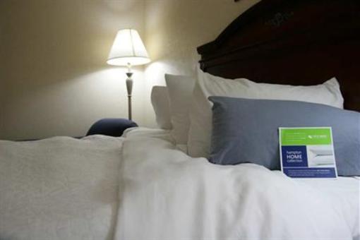 фото отеля Hampton Inn Cheyenne