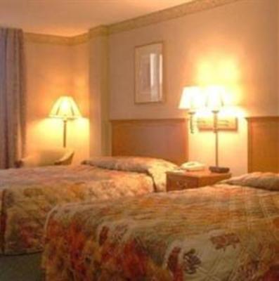 фото отеля Riverfront Lodge Burkesville